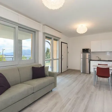 Apartament Hills | Lakeview Baveno