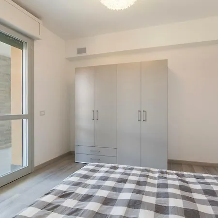 Hills | Lakeview * Μπαβένο