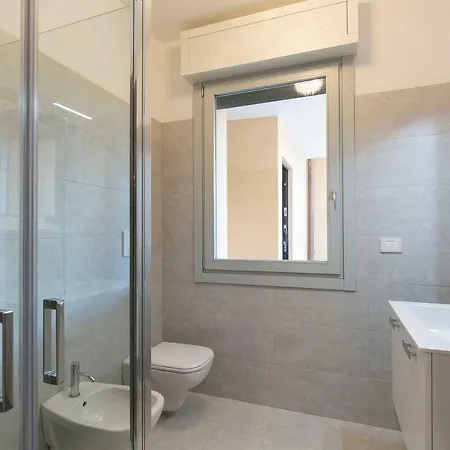 Hills | Lakeview Διαμέρισμα