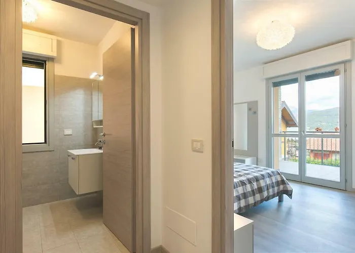 Hills | Lakeview Apartament Baveno