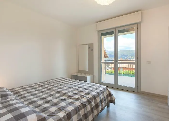 Hills | Lakeview Baveno